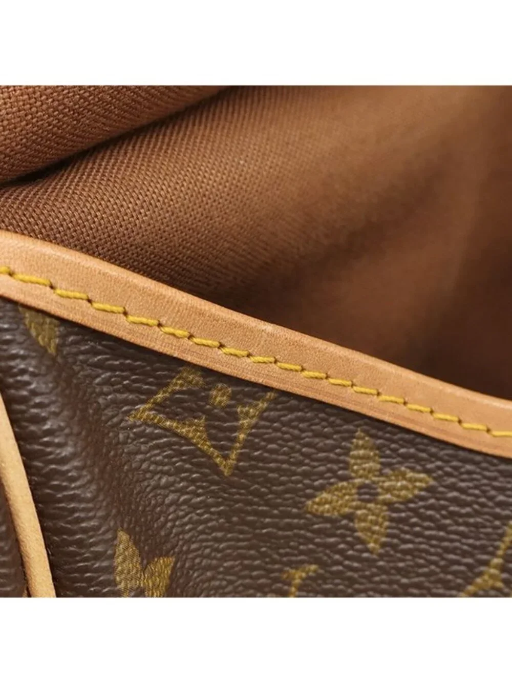Louis Vuitton Shoulder Bag Saumur 30 Monogram Canvas Gold Brown Crossbody